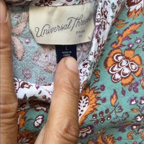 Universal Threads Floral Ruffle Dress - Picture 3 of 5